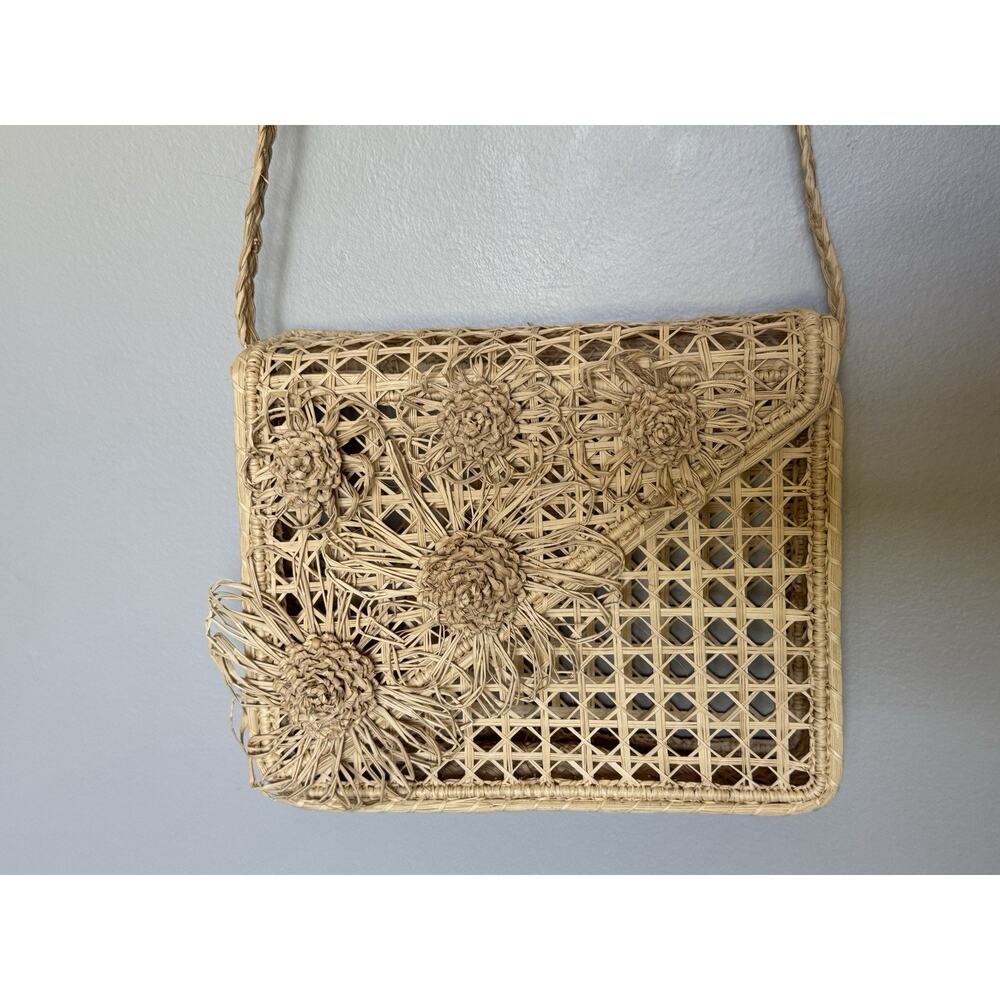 Kanaas‎ Bolivar Floral Crossbody Woven Rattan Flower Embellishment Bag